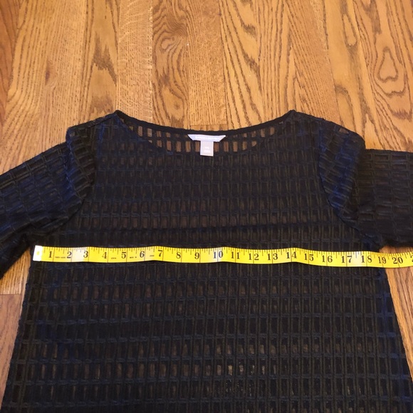 Banana Republic ~ Black Sheer Short Sleeve Top - Picture 4 of 8